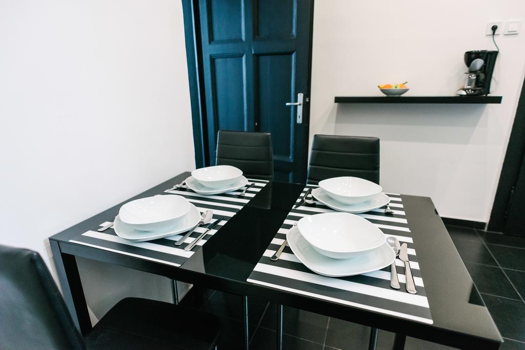 d.Five Stylish Apartment on Váci Street Budapest Exterior foto